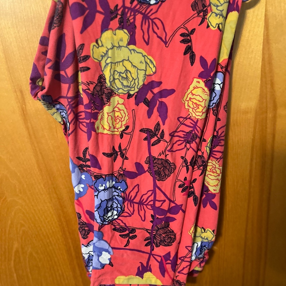 Floral Print Leggings with Red and Yellow Accents